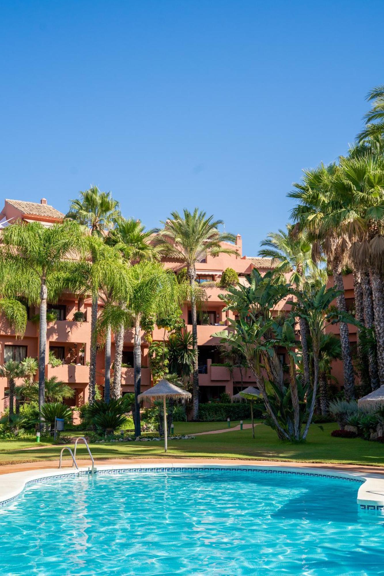 3+1 Bed Apartment, 100M Away From The Beach Marbella Dış mekan fotoğraf